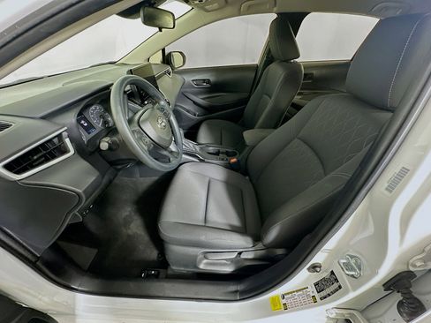 Used 2023 Toyota Corolla LE image 13