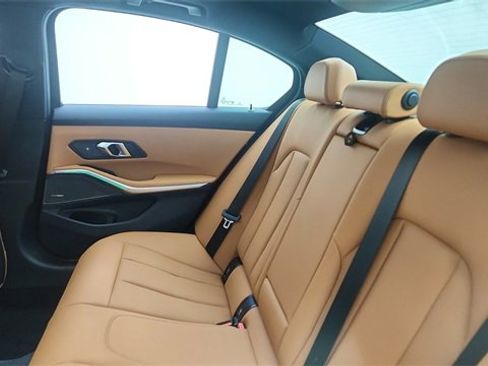 Used 2025 BMW M340i image 28