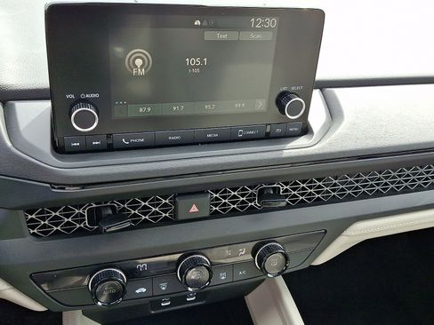 Certified 2023 Honda Accord LX image 15