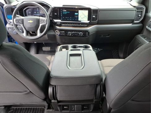 Certified 2025 Chevrolet Silverado 1500 LT AWD/4WD image 7