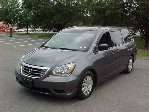 Used 2010 Honda Odyssey LX image 2
