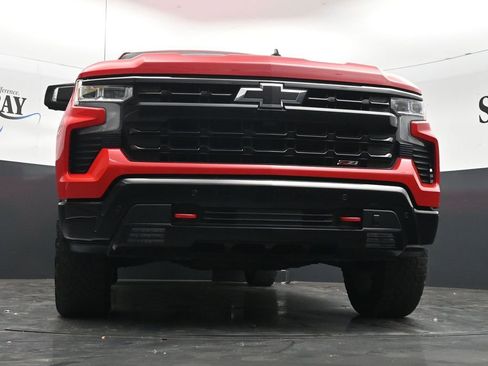 Used 2024 Chevrolet Silverado 1500 LT Trail Boss w/ Convenience Package II AWD/4WD image 27