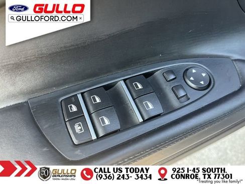 Used 2014 BMW 750i RWD image 21