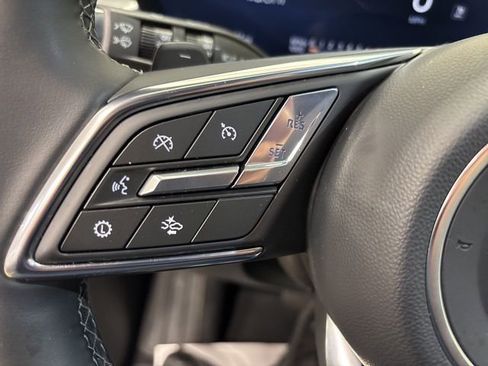 Used 2025 Buick Enclave Preferred image 29