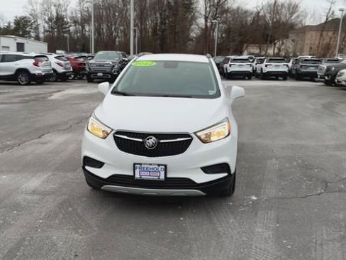 Certified 2022 Buick Encore Preferred w/ Safety Package image 3