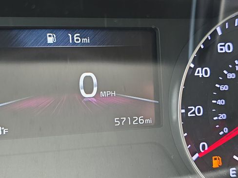 Used 2022 Kia Forte LXS w/ LXS Technology Package FWD image 14