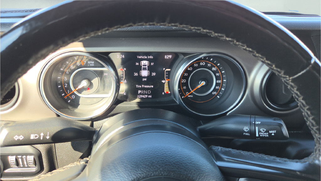 Used 2020 Jeep Gladiator Sport w/ Quick Order Package 24S AWD/4WD image 25