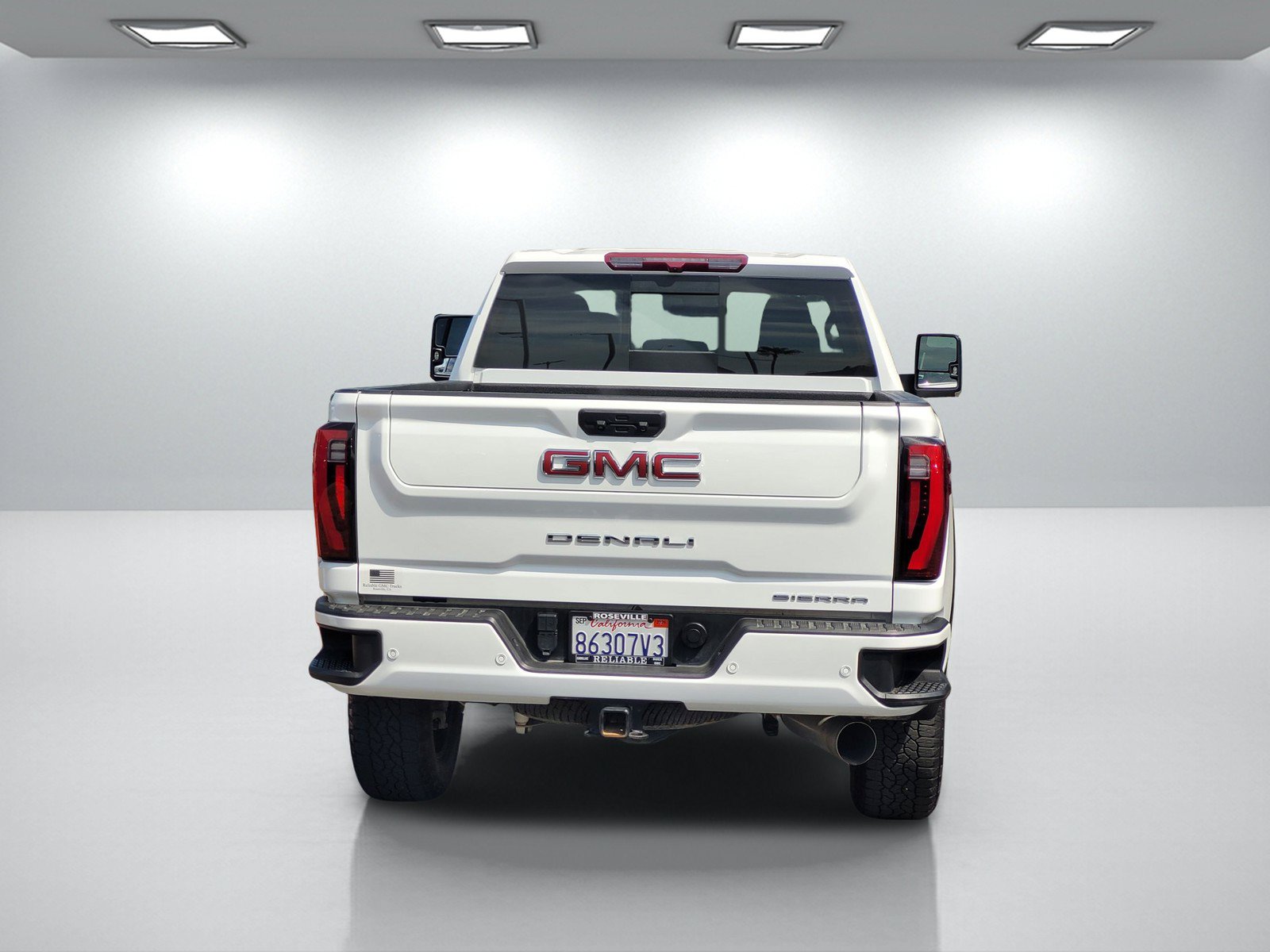 Used 2024 GMC Sierra 3500 Denali AWD/4WD image 5