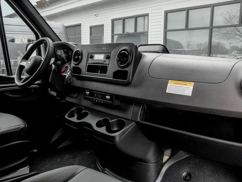 New 2025 Mercedes-Benz Sprinter 2500 image 19