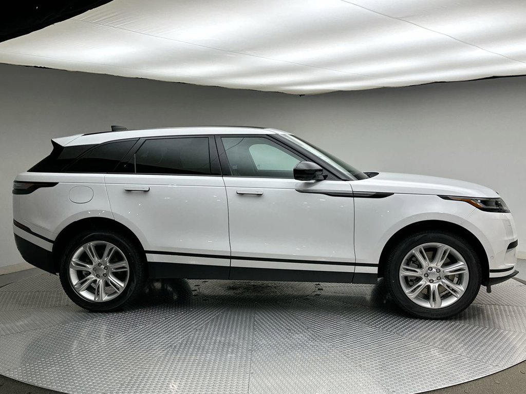 New 2026 Land Rover Range Rover Velar S AWD/4WD image 4