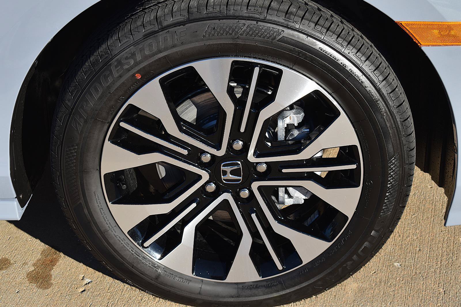 New 2026 Honda Odyssey Elite image 11