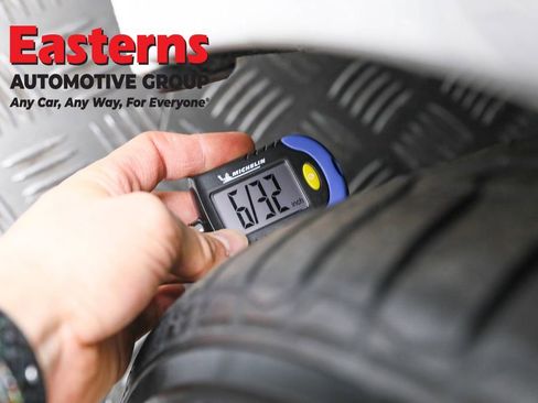 Used 2023 Chevrolet Malibu LT image 28