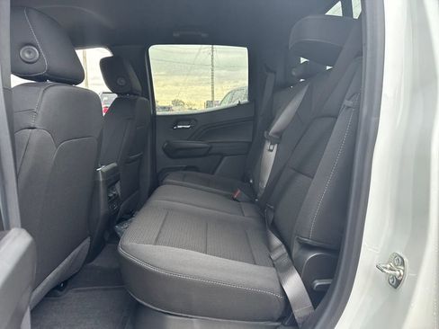 New 2026 Chevrolet Colorado LT image 12