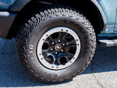 Certified 2023 Ford Bronco Outer Banks w/ Sasquatch Package AWD/4WD image 5
