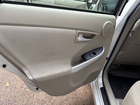 Used 2010 Toyota Prius FWD image 16