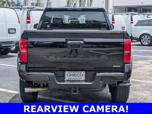 Used 2025 Toyota Tacoma TRD Off-Road AWD/4WD image 6