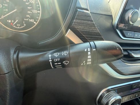 Used 2019 Nissan Altima 2.5 SL FWD image 15