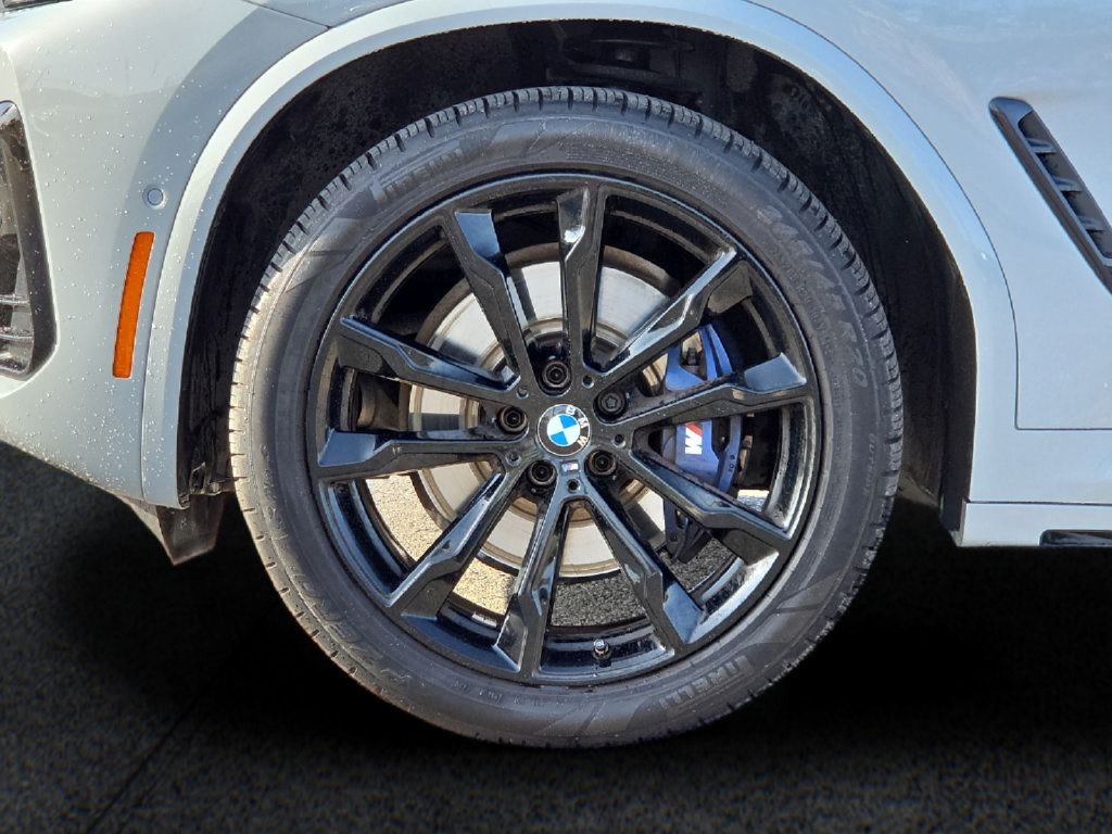 Used 2024 BMW X4 M40i w/ Premium Package AWD/4WD image 8