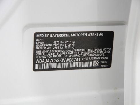 Used 2019 BMW 530i xDrive image 24