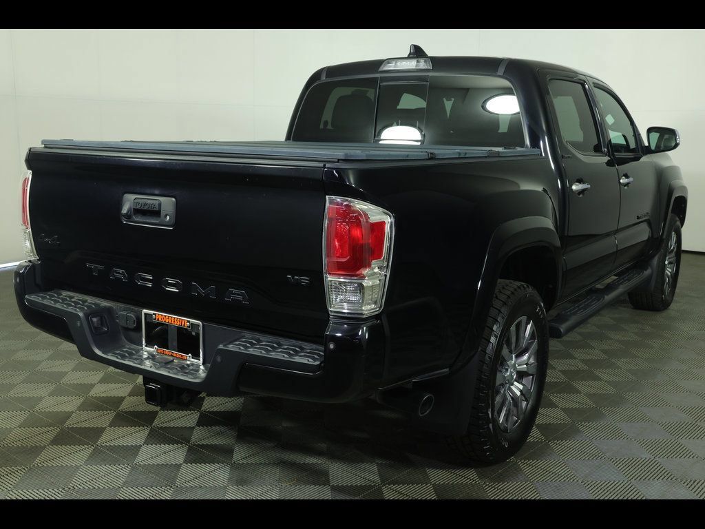 Used 2021 Toyota Tacoma Limited w/ Blackout Package (TMS) AWD/4WD image 18