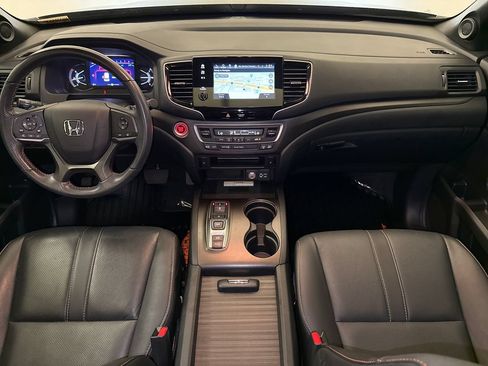 Certified 2022 Honda Passport TrailSport image 13