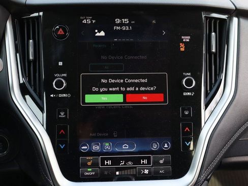 Used 2023 Subaru Outback Premium image 30