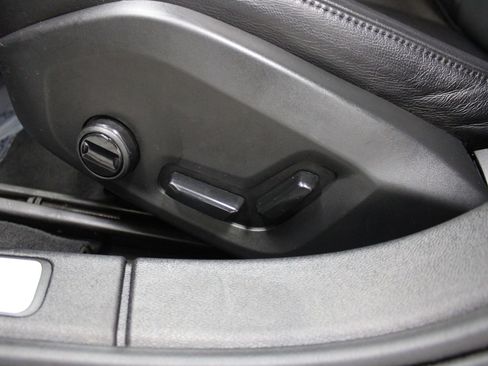 Used 2022 Volvo S60 B5 Momentum AWD/4WD image 17