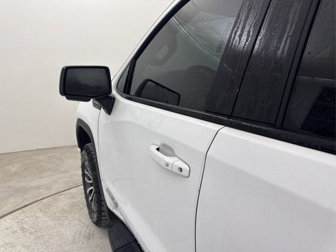 Used 2020 GMC Sierra 1500 AT4 w/ Off-Road Performance Package AWD/4WD image 19