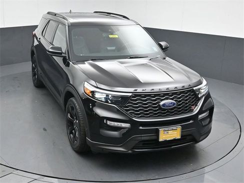 Certified 2021 Ford Explorer ST w/ ST Street Pack image 45
