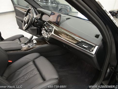 Used 2023 BMW 530i w/ M Sport Package RWD image 22