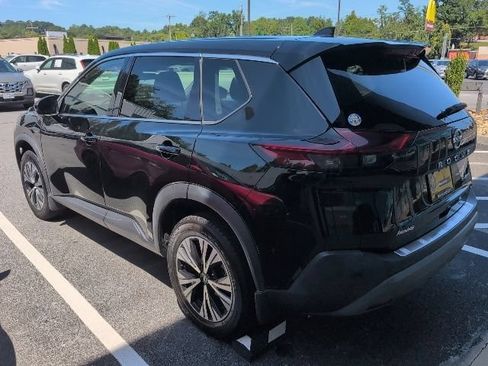 Used 2021 Nissan Rogue SV AWD/4WD image 5
