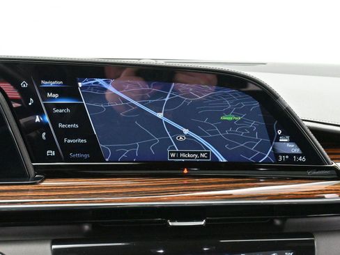 Certified 2023 Cadillac Escalade ESV Premium Luxury image 27