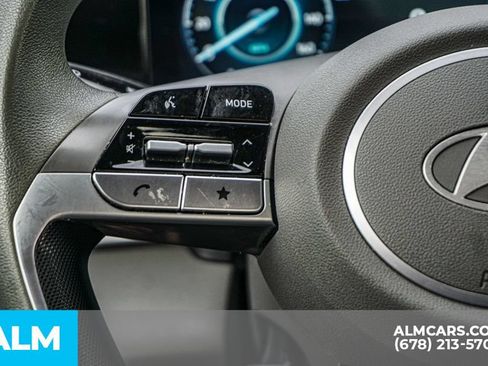 Used 2024 Hyundai Elantra SEL FWD image 28