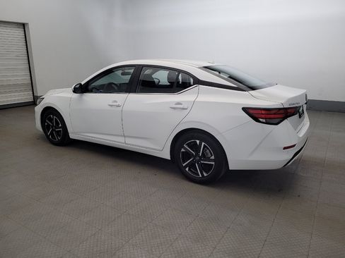 Used 2025 Nissan Sentra SV FWD image 3