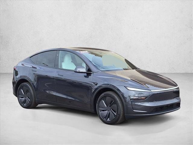Used 2026 Tesla Model Y Long Range AWD/4WD image 3