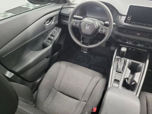 Certified 2025 Honda Accord LX image 15