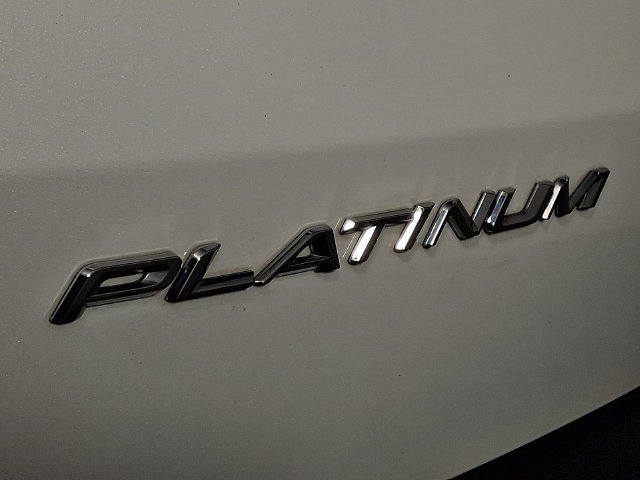 Used 2023 Ford Escape Platinum AWD/4WD image 29