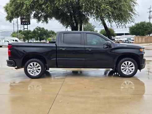 Certified 2022 Chevrolet Silverado 1500 Custom RWD image 8