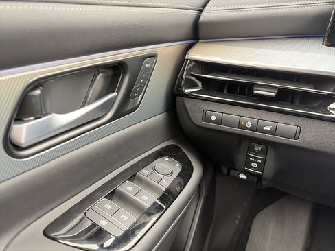 Used 2025 Nissan Murano SL image 27