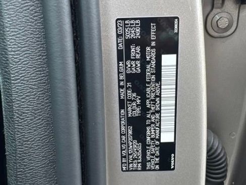 Used 2023 Volvo XC40 B5 Plus w/ Climate Package AWD/4WD image 28