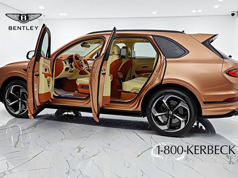 Certified 2023 Bentley Bentayga AWD/4WD image 5