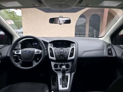 Used 2014 Ford Focus SE image 21