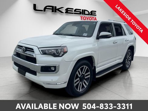 Used 2022 Toyota 4Runner Limited AWD/4WD image 2
