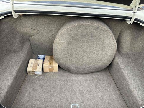 Used 1988 Jaguar XJ6 image 36