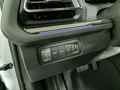 New 2026 Chevrolet Traverse High Country image 18