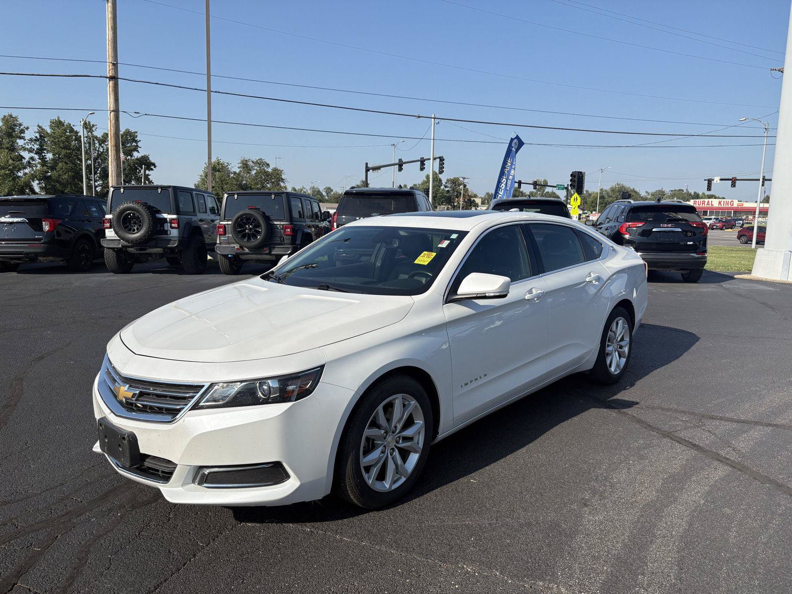 Used 2016 Chevrolet Impala LT w/ Convenience Package FWD image 18