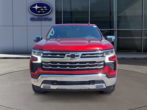 Used 2023 Chevrolet Silverado 1500 LTZ AWD/4WD image 2