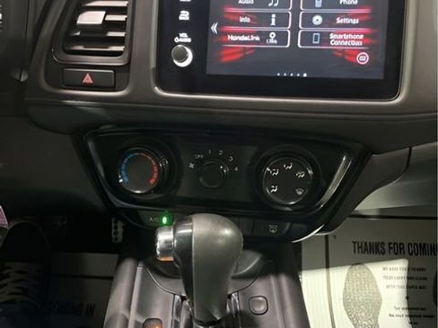 Used 2022 Honda HR-V Sport image 18