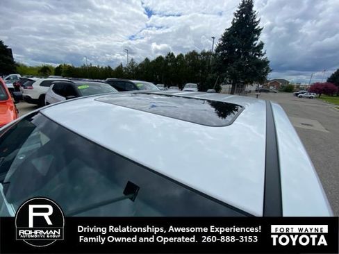 Used 2023 GMC Canyon Denali AWD/4WD image 7