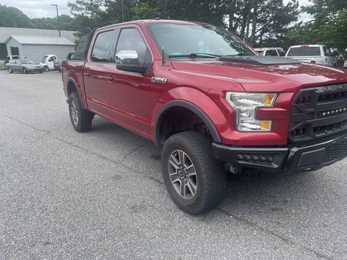 Used 2017 Ford F150 XLT w/ Equipment Group 302A Luxury RWD image 3